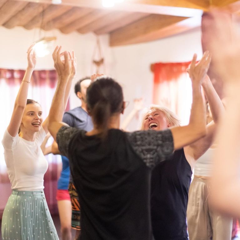 No Dimensions Meditation, Using the breath and coordinated body movements to create ‘life energy’. 